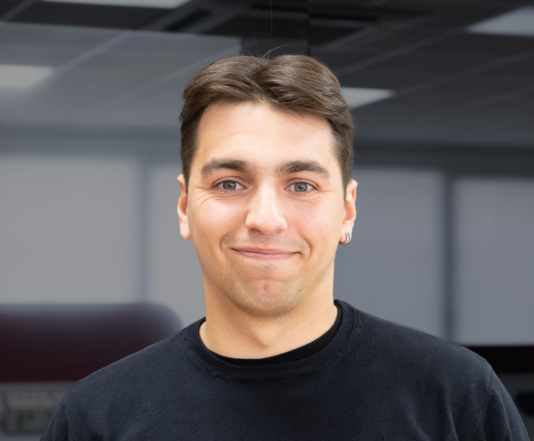 Ponentes: Arnau Henares